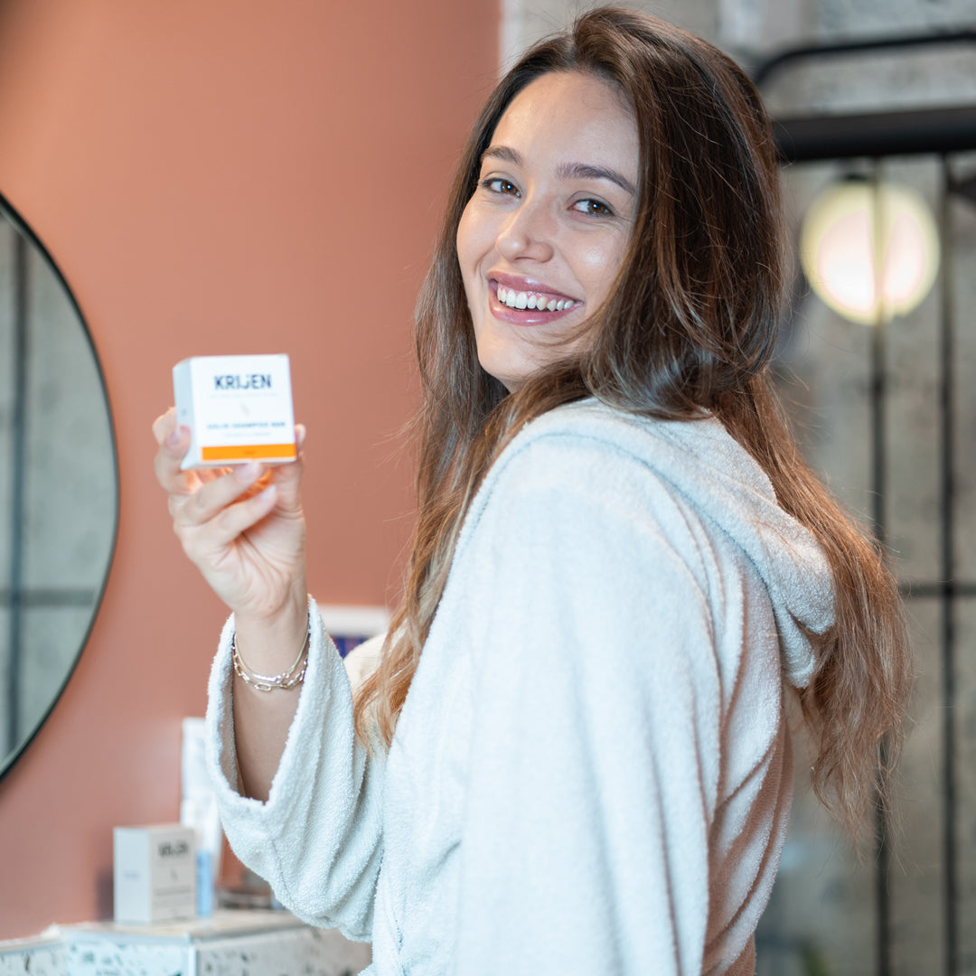 Hindistan Cevizi & Portakal Kabuğu Katı Şampuan | Bitkisel Keratin + E Vitamini + Panthenol + Doğal Yağlar